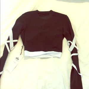 Alo Yoga Crop bandage top xs